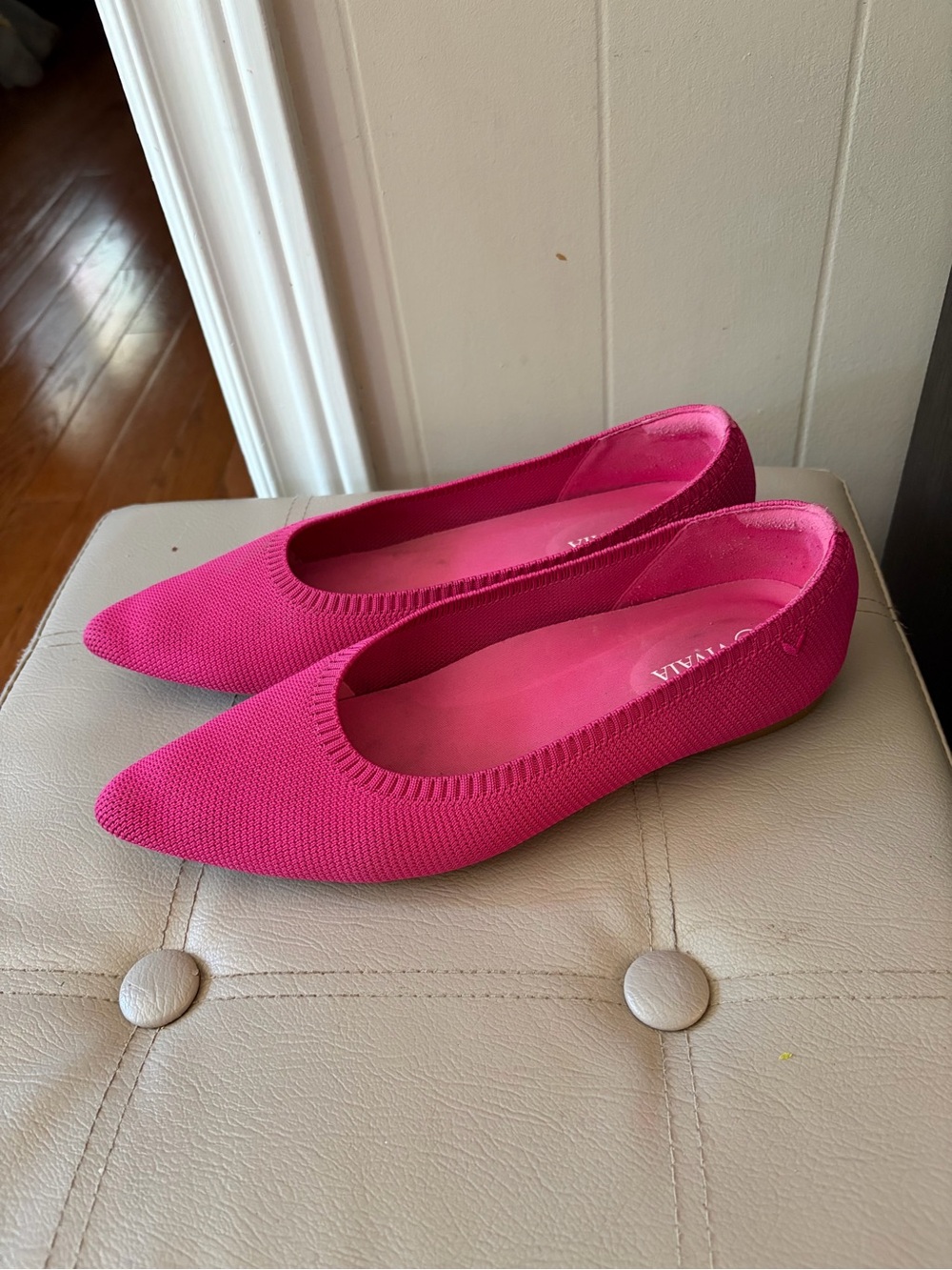 Vivaia Aria Pink Knit Pointed-Toe Ballet Flats